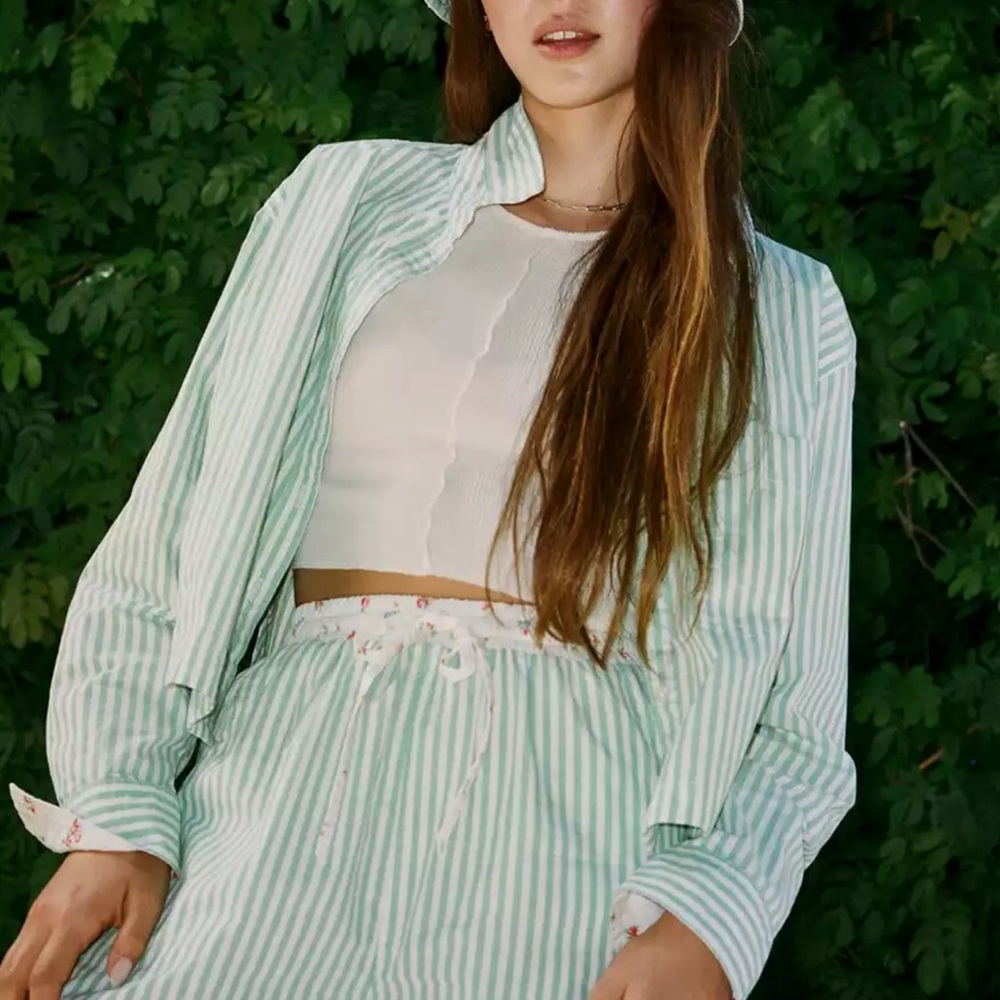 America Eagle AE clubhouse shirt button down green stripe crop top